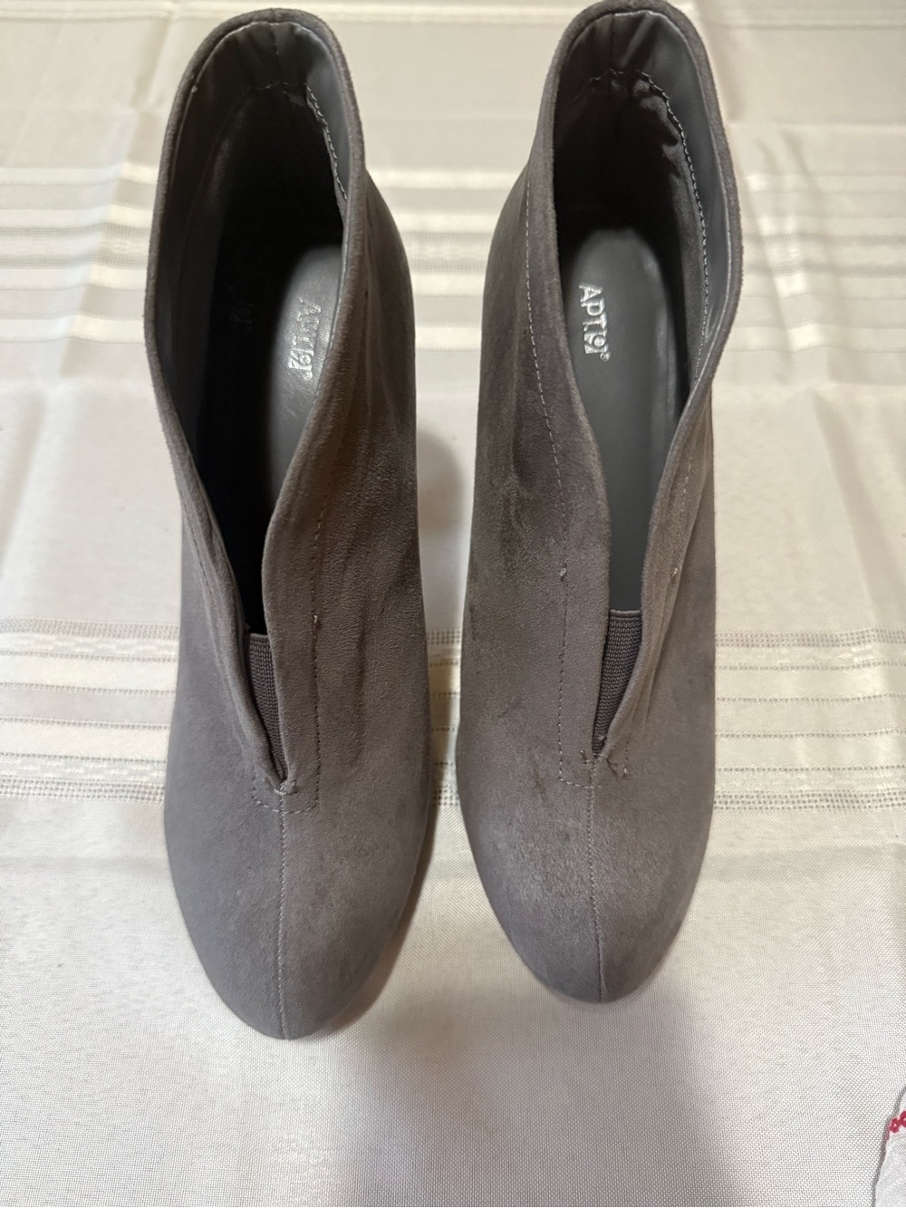 Apt. 9 Gray Suede V-Cut Ankle stiletto Booties